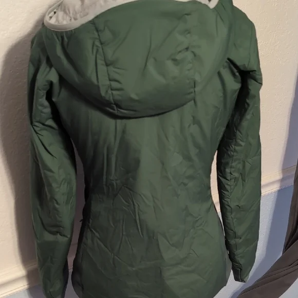 Arc'teryx Women's Atom Forest Green Ski Jacket Hoody - Picture 4 of 5
